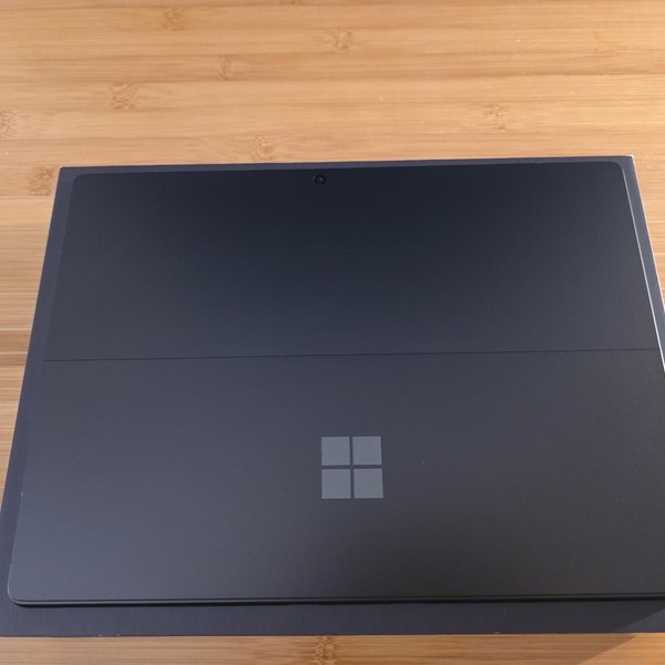 Microsoft Surface Pro 11 - Black, 256 GB, 16 GB