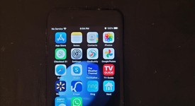 Good
													Apple iPhone 7 - AT&T, Black, 32 GB, A1778, photo 1 of 6