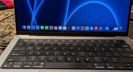 Good
													MacBook Pro 2021 - 14" - Apple M1 Pro 8-core, Gray, 512 GB, 16 GB, photo 3 of 5