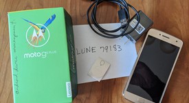 Mint
													Moto G5 Plus - Unlocked, Gold, 32 GB, 2 GB, photo 3 of 10