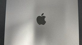 Mint
													Apple iPad Pro 12.9" 6th Gen 2022 - Unlocked, Gray, 2 TB, photo 6 of 6