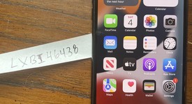 Mint
													Apple iPhone 11 Pro Max - AT&T, Green, 256 GB, A2161, photo 5 of 7