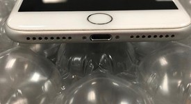 Fair
													Apple iPhone 7 Plus - Unlocked, Silver, 32 GB, A1661, photo 4 of 6