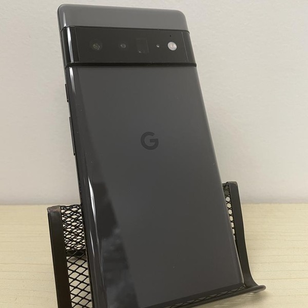 Google Pixel 6 Pro - T-Mobile, Black, 128 GB, 12 GB, G8VOU