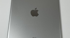 Good
													Apple iPad 8th Gen - Unlocked, Silver, 32 GB, A2428, photo 3 of 7