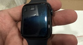 Fair
													Apple Watch SE 2nd Gen 44mm - Unlocked, Midnight, A2727 - Cellular, Aluminum, photo 4 of 5