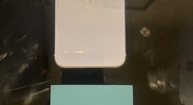 Good
													Apple iPhone SE 3rd Gen 2022 - Unlocked, Starlight, 64 GB, A2595, photo 2 of 2