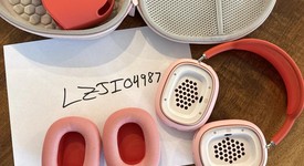 Used
													Apple AirPods Max - Pink, photo 1 of 3
