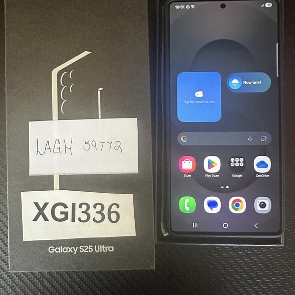 Samsung Galaxy S25 Ultra - Unlocked, 256 GB, Black, 12 GB, SM-S938U1