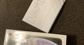 New
													Apple iPhone Xs Max - Unlocked, Silver, 64 GB, A1921, photo 1 of 5