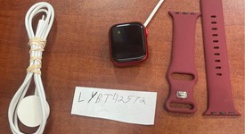 Mint
													Apple Watch Series 8 41mm - Red, A2770 - GPS, Aluminum, photo 4 of 5