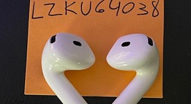 Used
													Apple AirPods 4th Gen - Standard, photo 5 of 5