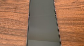 Good
													Samsung Galaxy Z Flip3 5G - T-Mobile, Lavender, 128 GB, 8 GB, SM-F711U, photo 2 of 3