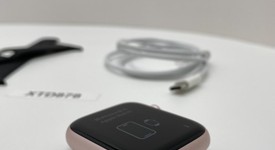 Mint
													Apple Watch Series 9 45mm - Pink, A2980 - GPS, Aluminum, photo 2 of 5