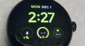 Mint
													Google Pixel Watch - Unlocked, Black, LTE, photo 2 of 8