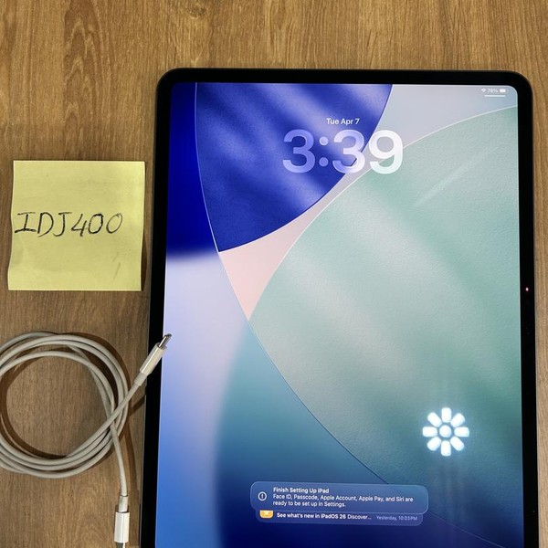 Apple iPad Pro 13 inch (M4) 2024 - Wi-Fi, 256 GB, Black, 8 GB, A2925, Standard Glass