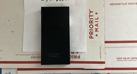 New
													Motorola Razr Plus (2023) - Unlocked, Blue, 256 GB, 8 GB, photo 1 of 4