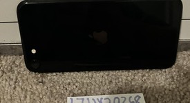 Mint
													Apple iPhone SE 3rd Gen 2022 - AT&T, Midnight, 64 GB, A2595, photo 6 of 6