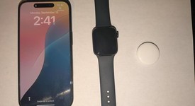 Mint
													Apple iPhone 15 - Unlocked, Black, 128 GB, A2846, photo 2 of 11