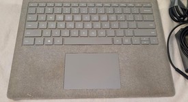 Good
													Microsoft Surface Laptop - Silver, 128 GB, 8 GB, photo 2 of 7