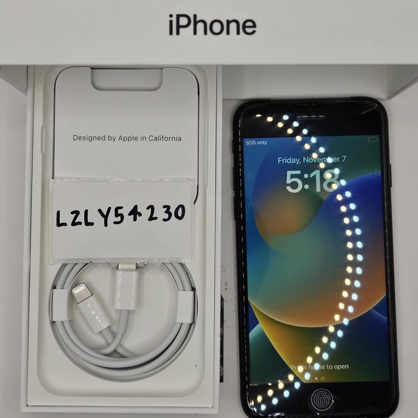 Apple iPhone SE 3rd Gen 2022 - Unlocked, 64 GB, Midnight, A2595