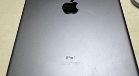 Good
													Apple iPad 9th Gen - Unlocked, Gray, 256 GB, A2603, photo 4 of 6