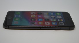 Good
													Apple iPhone 8 - Unlocked, Gray, 64 GB, A1863, photo 4 of 11