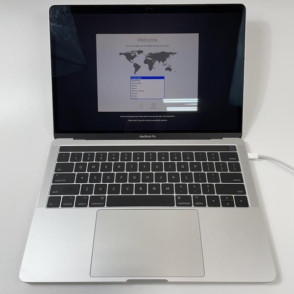 MacBook Pro 2017 (With Touch Bar) - 13 inch - 512 GB, Gray, 16 GB, Intel Core i7