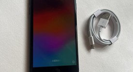 Fair
													Apple iPhone SE 2nd Gen 2020 - Unlocked, Black, 64 GB, A2275, photo 1 of 8