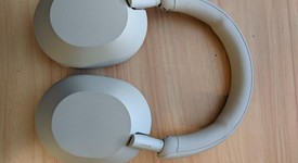 Used
													Sony WH-1000XM5 - Silver, photo 3 of 7
