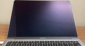 Fair
													MacBook Air 2020 - 13" - I3, Gray, 256 GB, 8 GB, photo 4 of 9