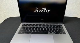 Good
													MacBook Air 2018 - 13" - I5, Gray, 128 GB, 8 GB, photo 1 of 7