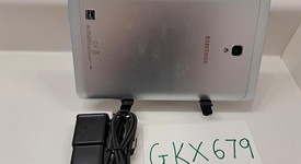 Good
													Samsung Galaxy Tab A 8.0 2017 - Wi-Fi, Silver, SM-T380, photo 3 of 7