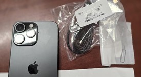 Good
													Apple iPhone 16 Pro Max - Verizon, Black, 256 GB, A3084, photo 3 of 7