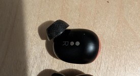 Used
													Google Pixel Buds Pro - Coral, photo 2 of 5