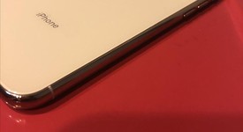 Mint
													Apple iPhone Xs - Verizon, Gold, 256 GB, A1920, photo 4 of 6