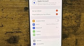 Mint
													Apple iPhone 16 Pro - Unlocked, Natural, 128 GB, A3083, photo 1 of 9