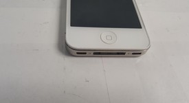 Good
													Apple iPhone 4S - Verizon, White, 8 GB, A1387, photo 5 of 6
