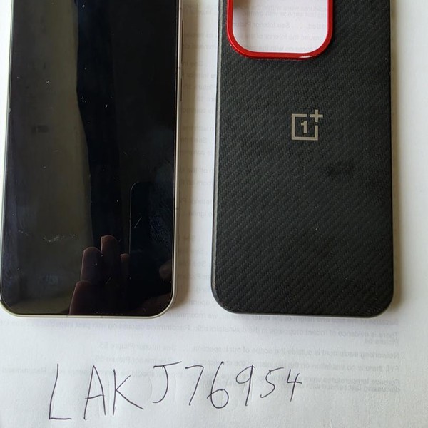 OnePlus 15 - Unlocked, 512 GB, Sand Storm, 16 GB