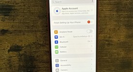 Mint
													Apple iPhone 13 - Unlocked, Red, 128 GB, A2482, photo 1 of 9