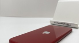 Mint
													Apple iPhone SE 3rd Gen 2022 - Unlocked, Red, 64 GB, A2595, photo 5 of 5