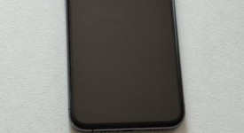 Mint
													Apple iPhone Xs - Unlocked, Gray, 256 GB, A1920, photo 2 of 9