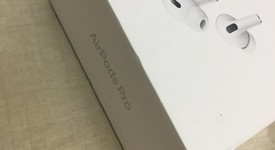 New
													Apple AirPods Pro 2 - USB-C, photo 4 of 5
