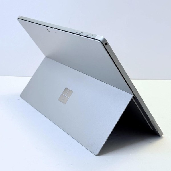 Microsoft Surface Pro 6 - Wi-Fi, 256 GB, Silver, 8 GB