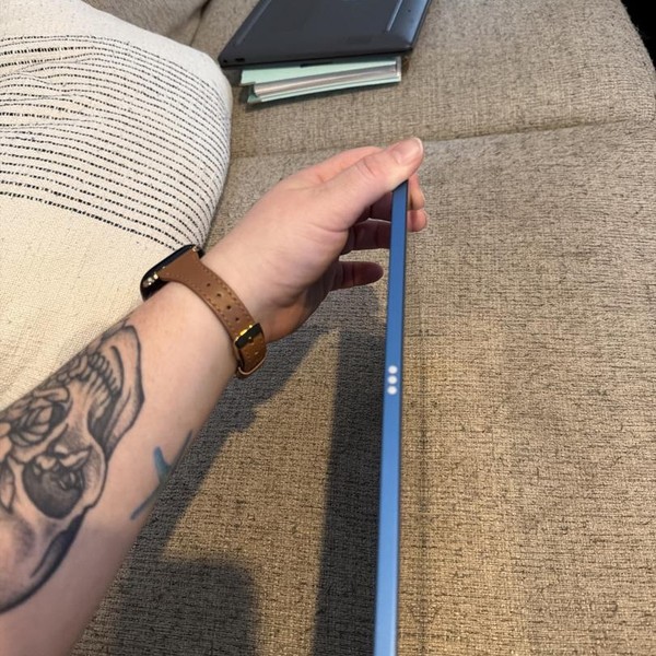 Apple iPad 11th Gen - Wi-Fi, 128 GB, Blue, A3354