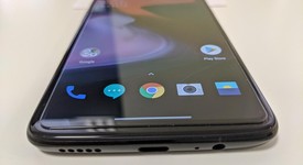 Mint
													OnePlus 6 - Unlocked, Black, 128 GB, 8 GB, photo 3 of 7
