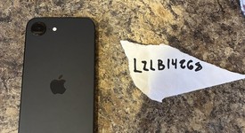 Good
													Apple iPhone 16e - Boost, Black, 128 GB, A3212, photo 3 of 3