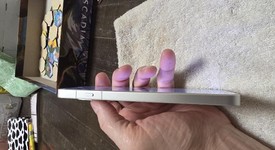 Mint
													Oppo Find X9 Pro - Unlocked Non-US, Silk White, 512 GB, 16 GB, photo 3 of 18