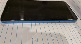 Mint
													Moto G Play (2024) - Xfinity, Blue, 64 GB, 4 GB, photo 5 of 7
