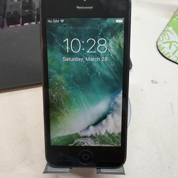 Apple iPhone 5 - Unlocked, 16 GB, Black, A1428